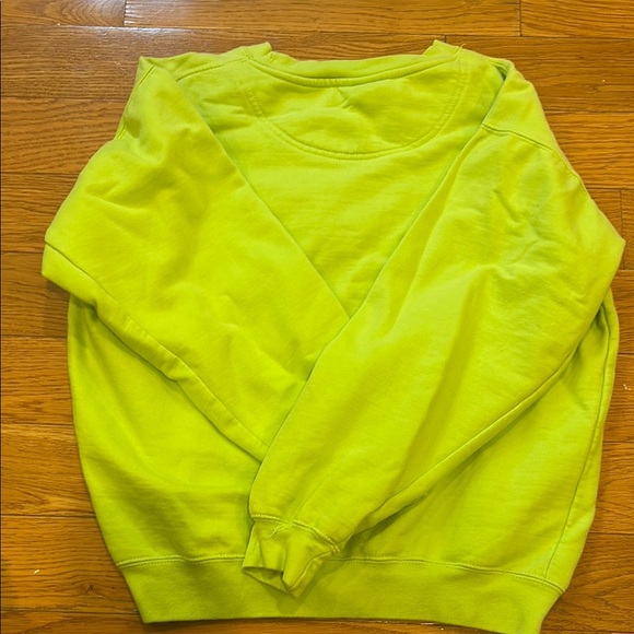 womens medium (fits like small) Bright Green Sweatshirt embroidered beach LBU - Picture 7 of 7
